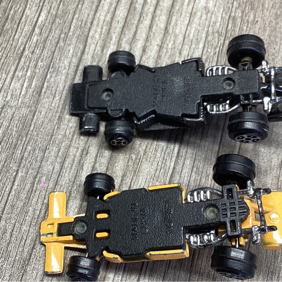 1 Yatming Formula One 11 Vertical 5 Diecast Model Race Car Lot Of 2 Yell… - Picture 10 of 11